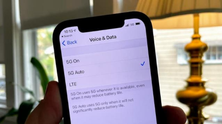 南郊苹果手机维修分享iPhone 12如何打开或关闭5G网络 